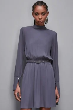 Abito con cintura in twill Essential