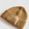 Cappello a costine in tessuto