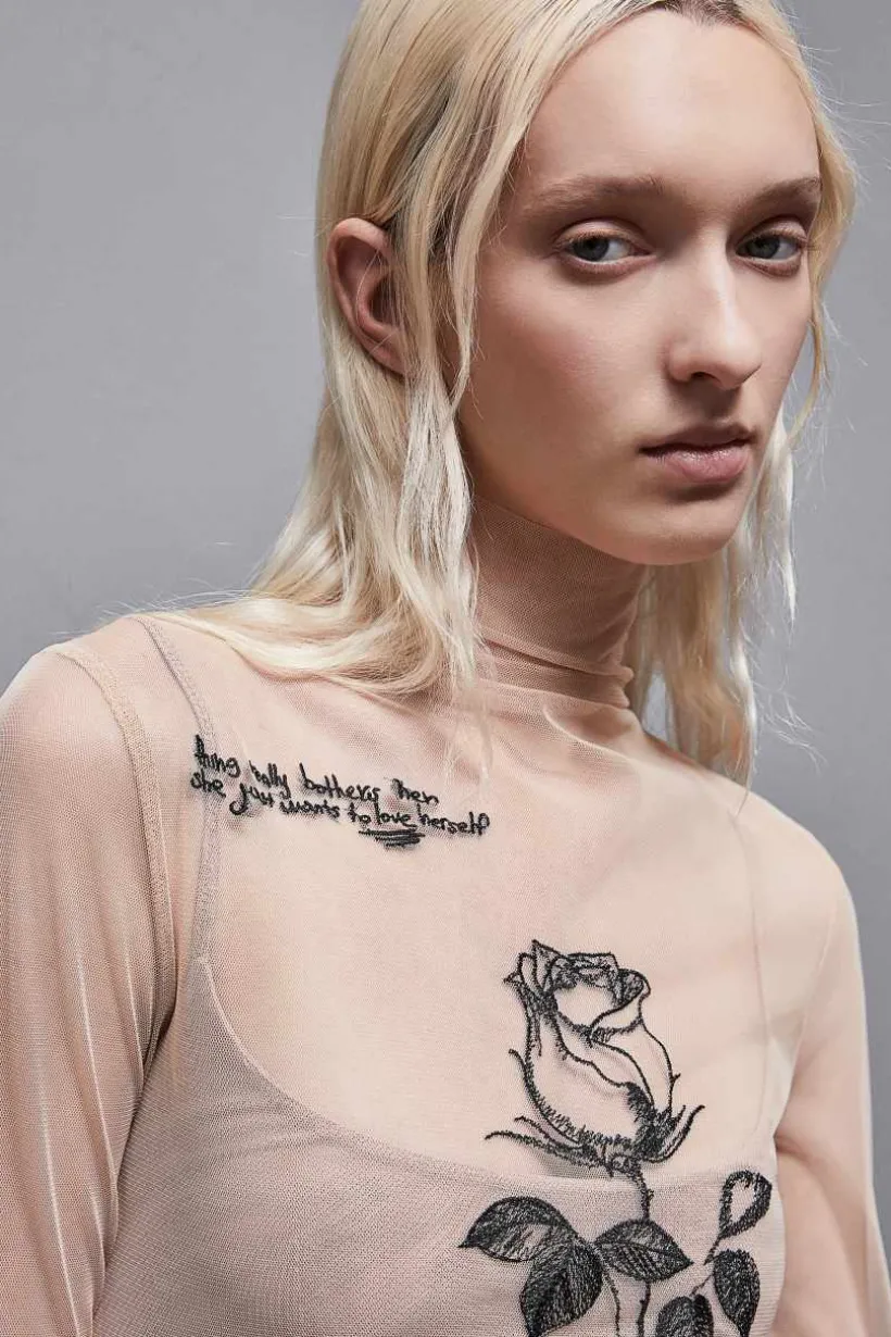 Maglia con ricamo in tulle