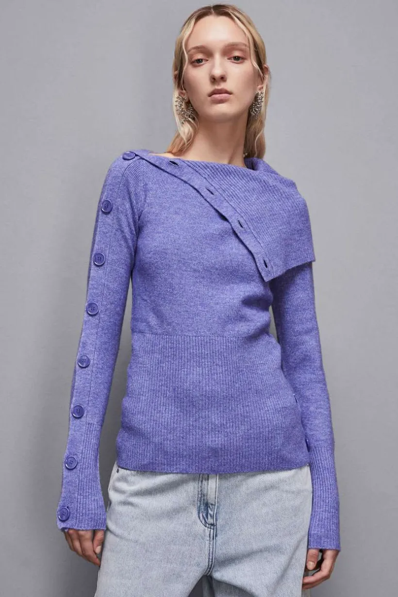 Maglia morbida con bottoni