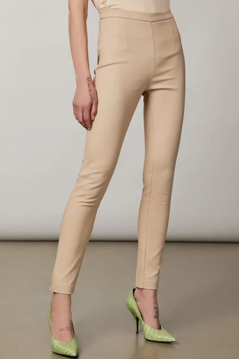 Pantalone slim alla caviglia