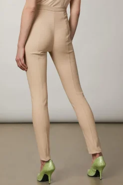 Pantalone slim alla caviglia