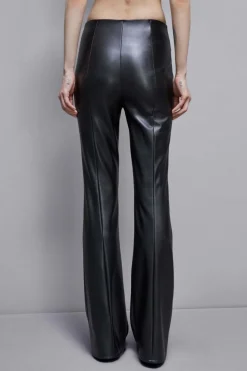 Pantaloni svasati a vita alta in similpelle