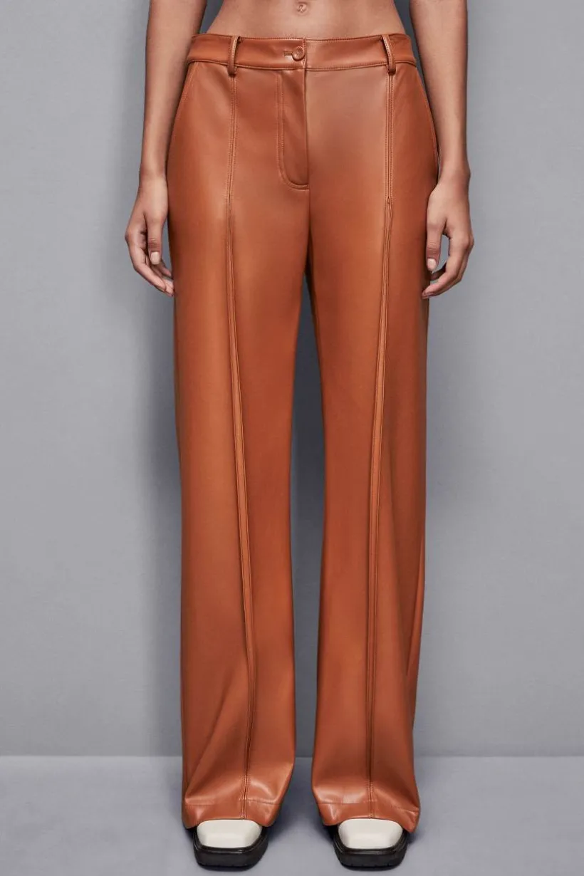 Pantaloni vita bassa