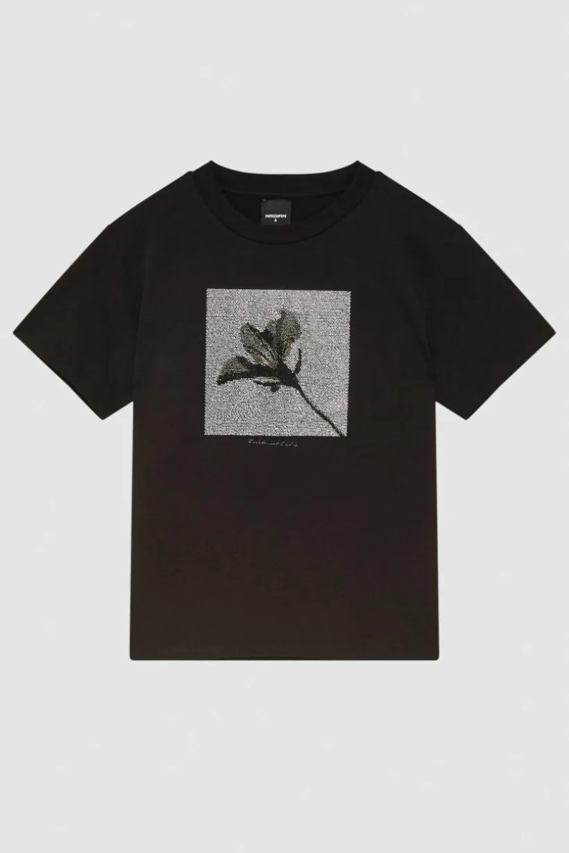 T-shirt con applicazione borchie